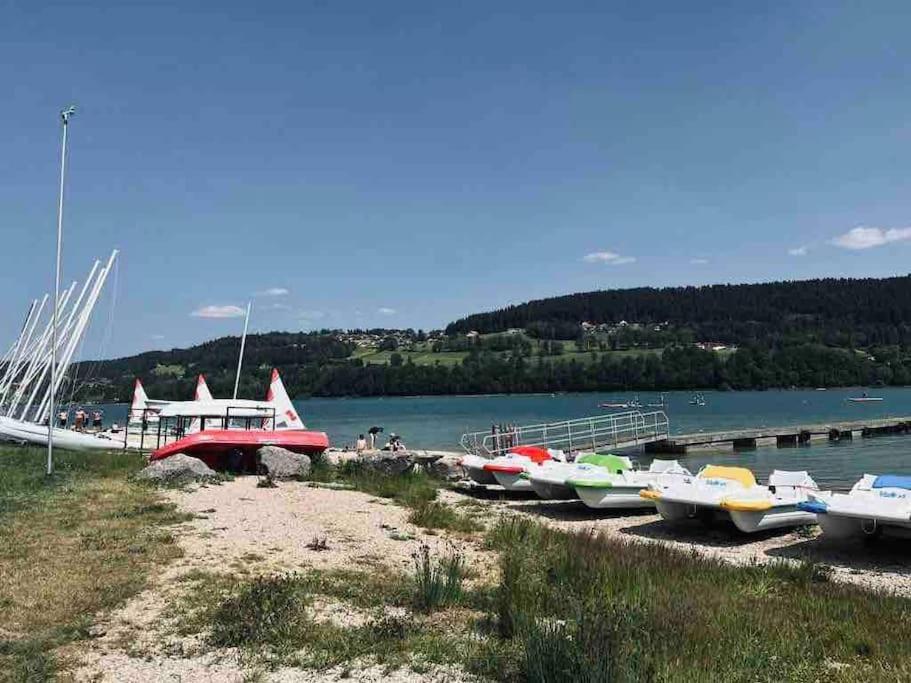 La Parenthese Vue Lac Les Grangettes Esterno foto